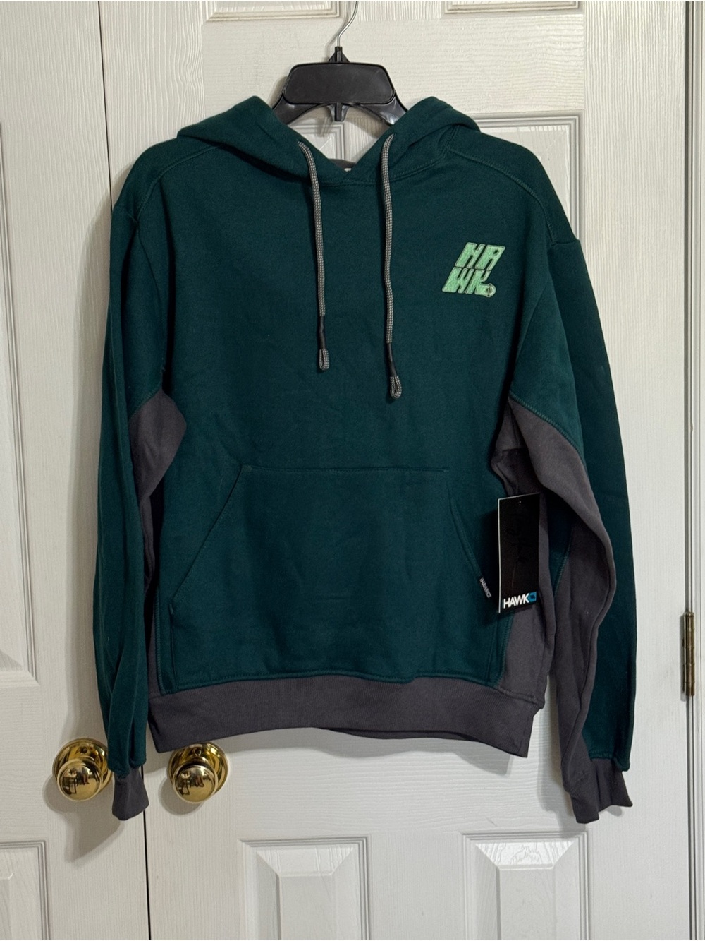 Tony Hawk Green & Black Two-Tone Pullover Hoodie